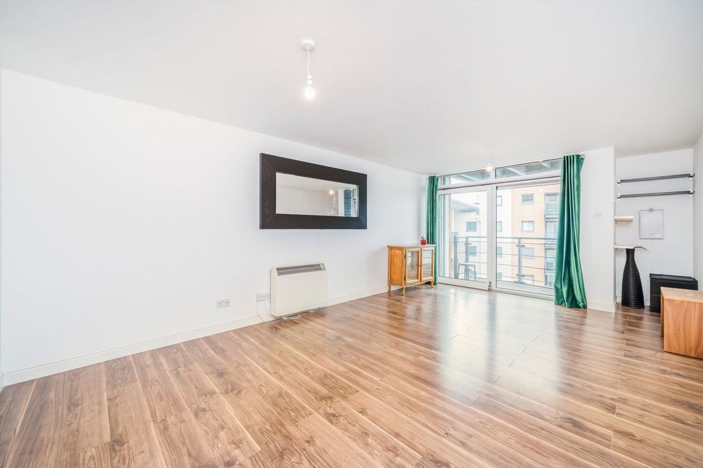 Property photo 2 of 4