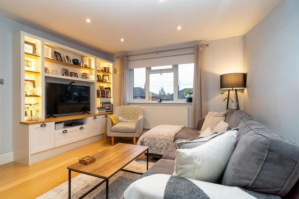 Property photo 3 of 14 Reception Room