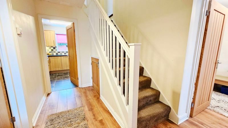 Property photo 3 of 39 Photo 14