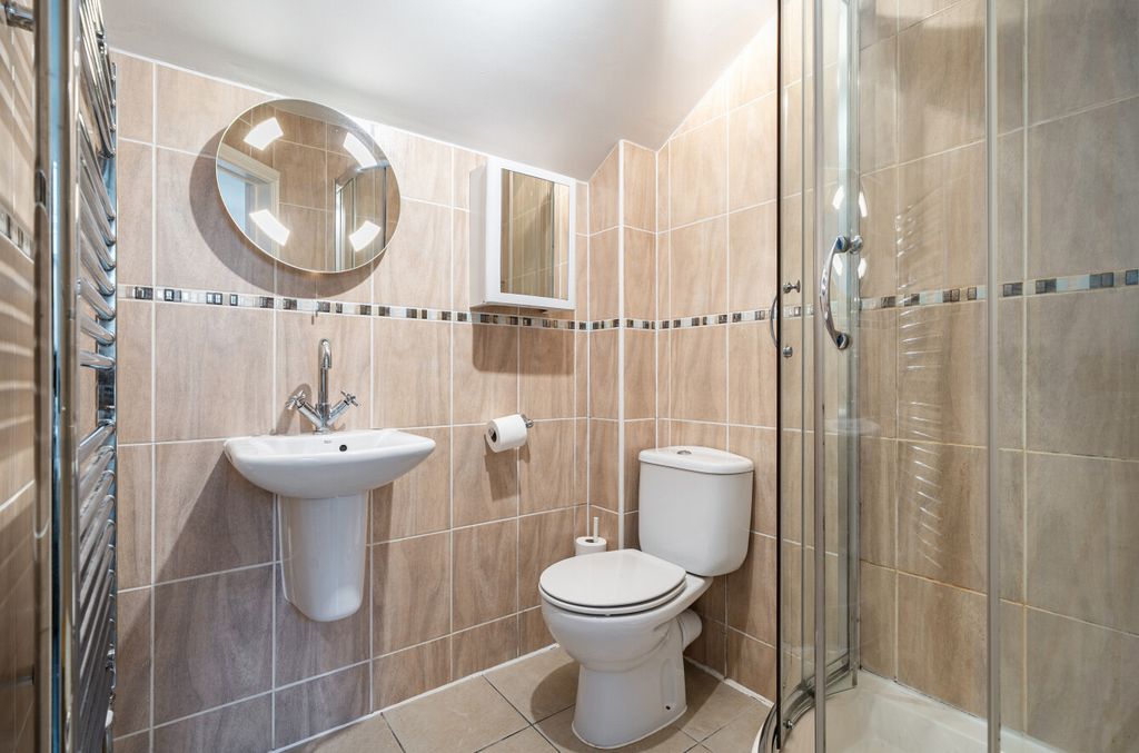 Property photo 3 of 15 1407954-7-69A07B9...