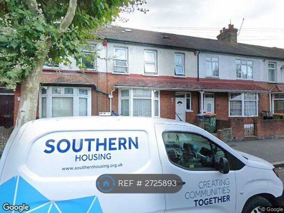 Property photo 1 of 1