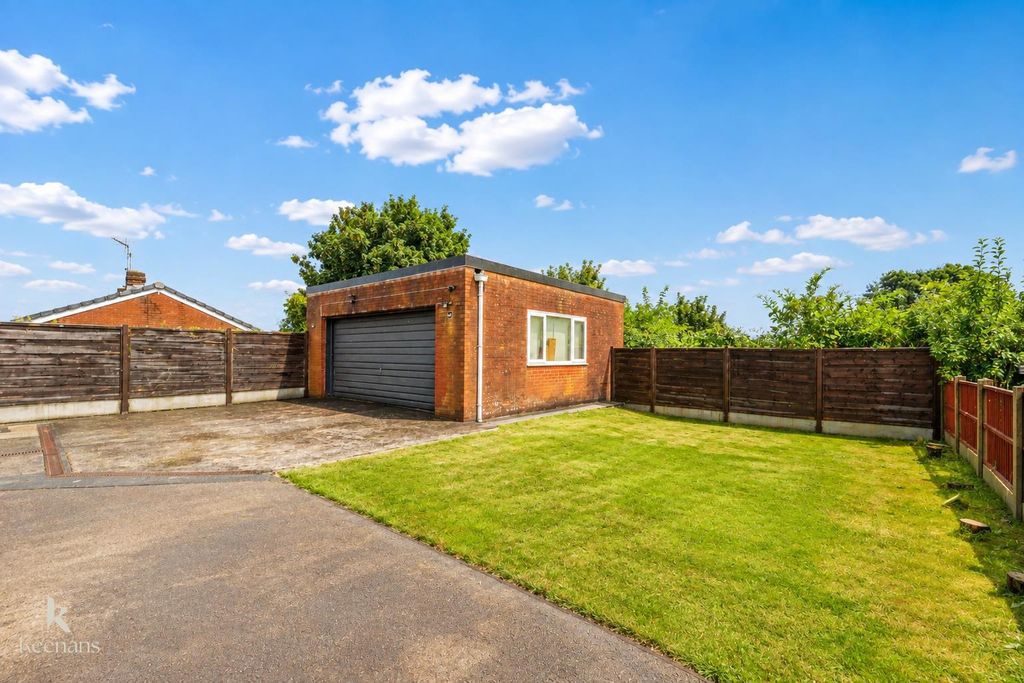 Property photo 2 of 32 6.Jpg
