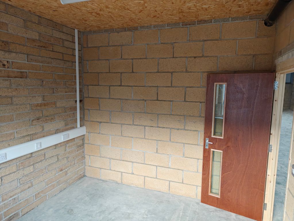 Property photo 3 of 7