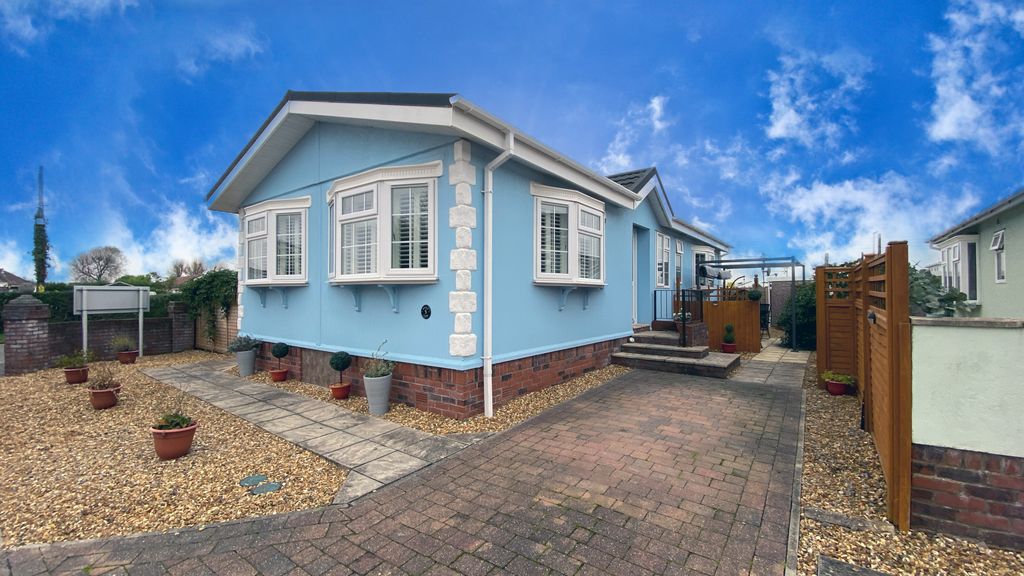 Property photo 1 of 36 Img_0374