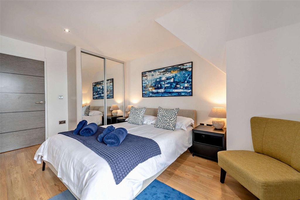 Additional image 35 of 2 bed flat for saleBattery Road, Tenby, Pembrokeshire SA70