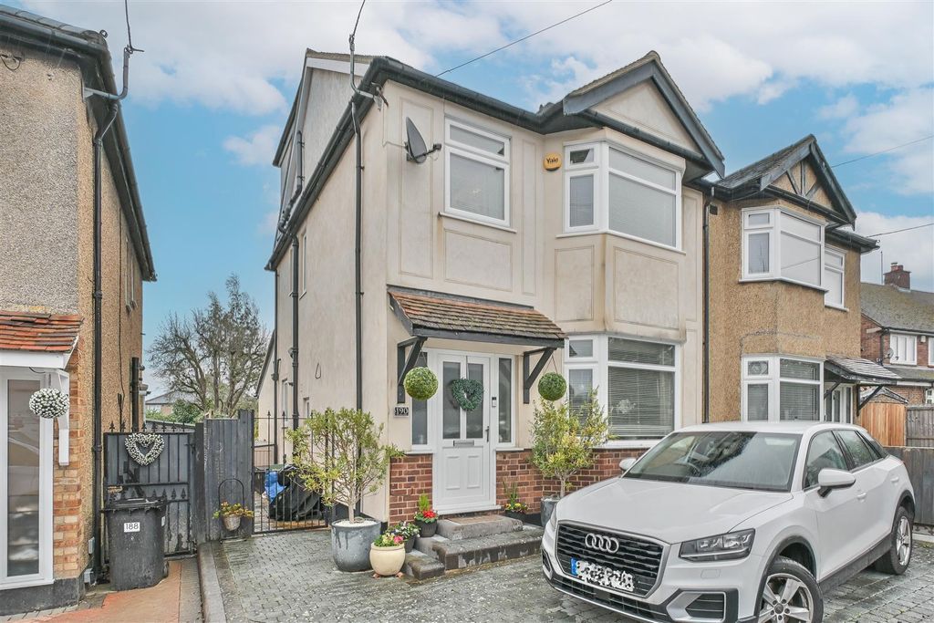 Property photo 1 of 17 Dsc_4174.Png