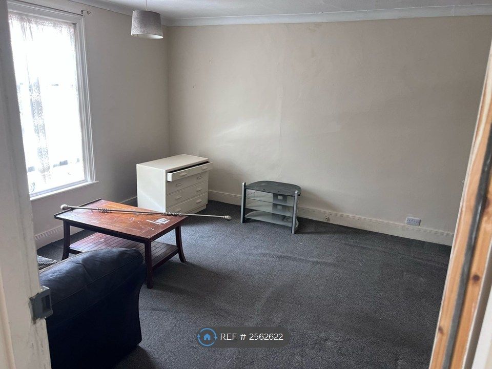 Property photo 3 of 3