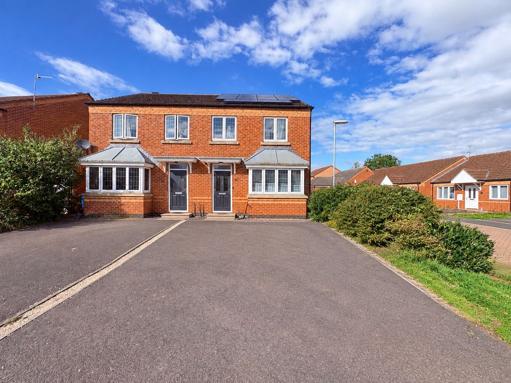 Property photo 1 of 8