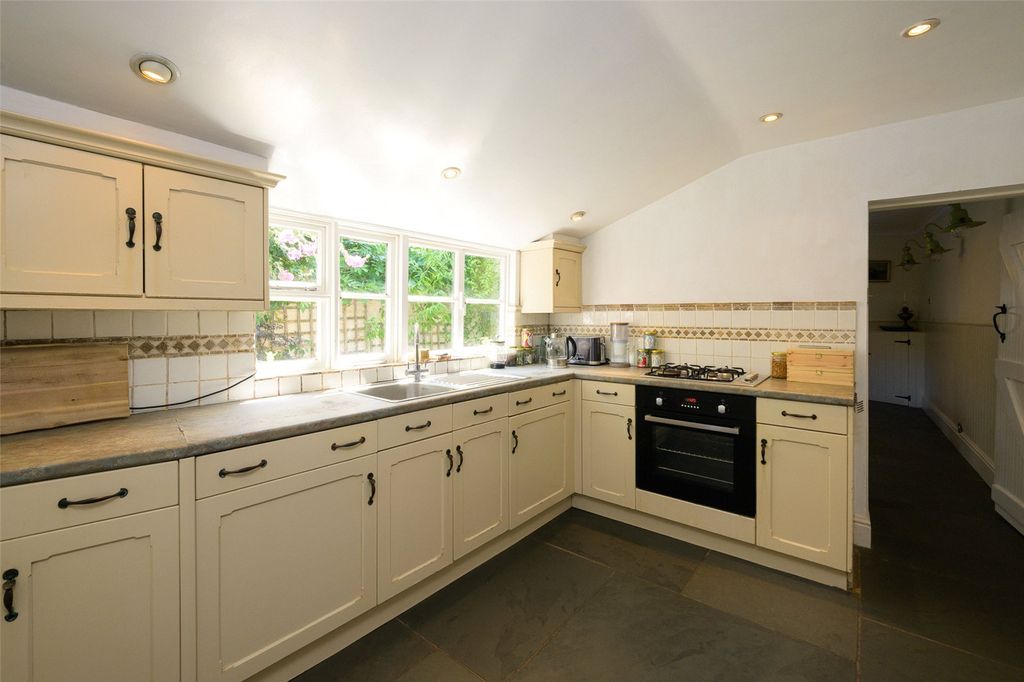 Property photo 3 of 15 Picture No. 03