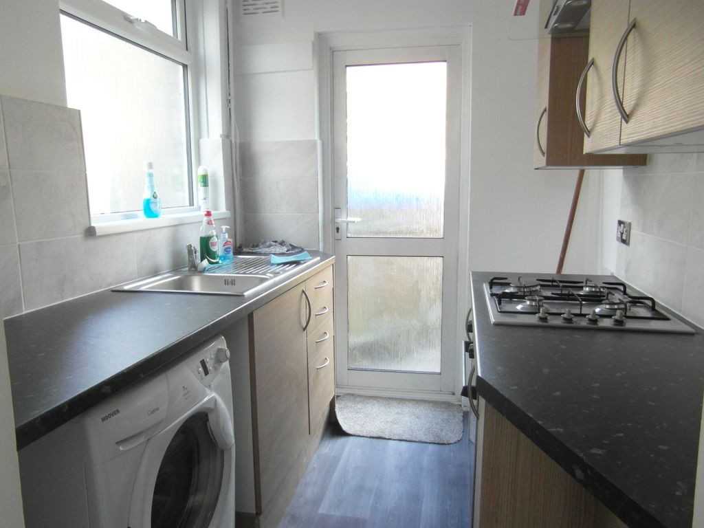 Property photo 3 of 8
