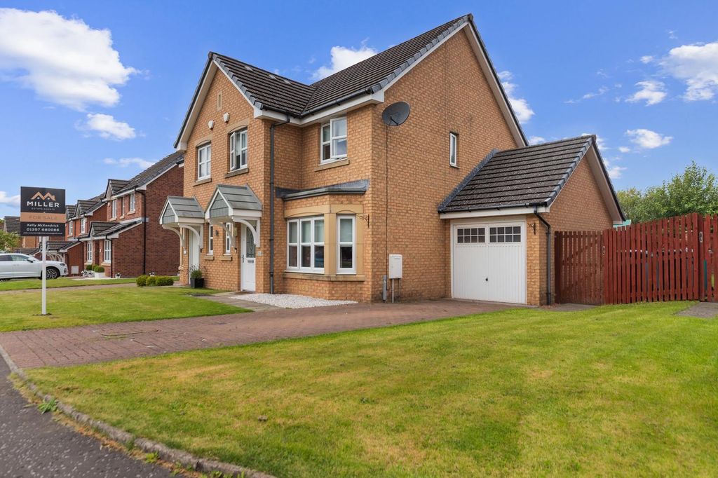 Property photo 1 of 14 External