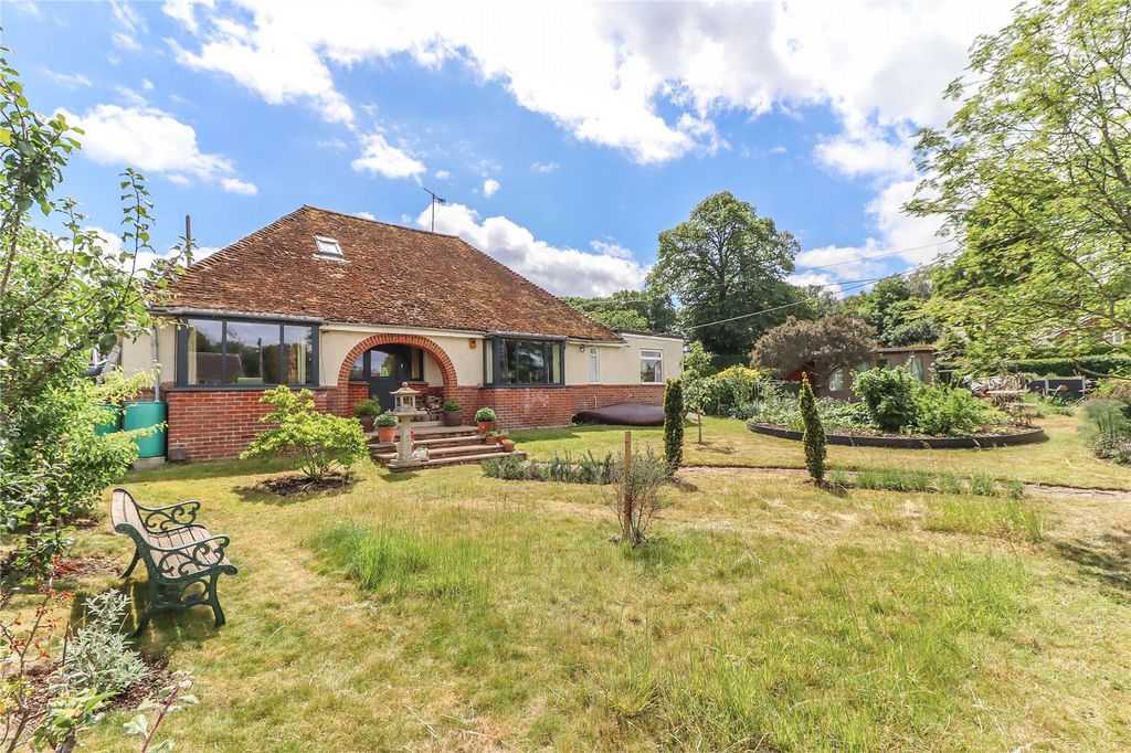 Property photo 2 of 28 Picture No. 27