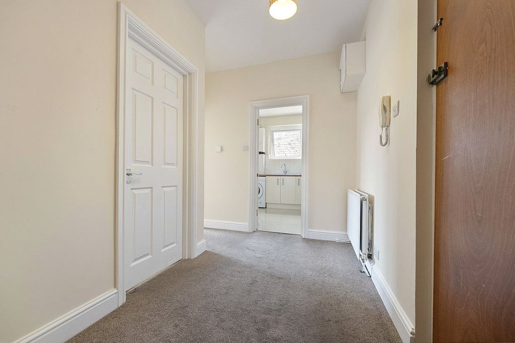 Property photo 3 of 10 Picture No. 02