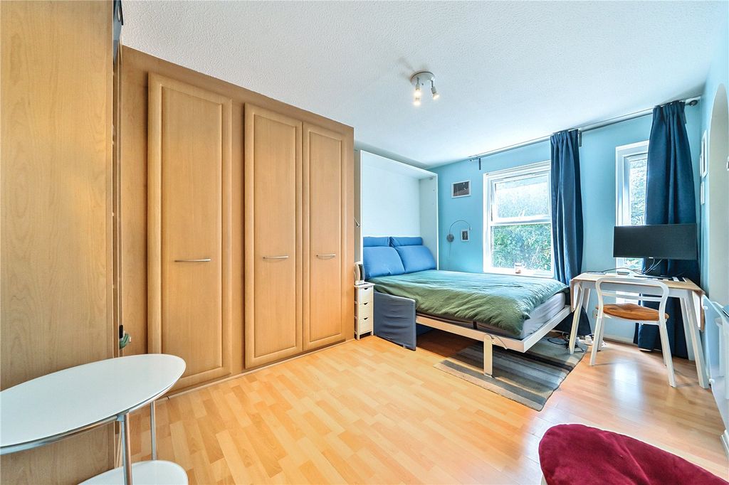 Property photo 3 of 11 Picture No. 16