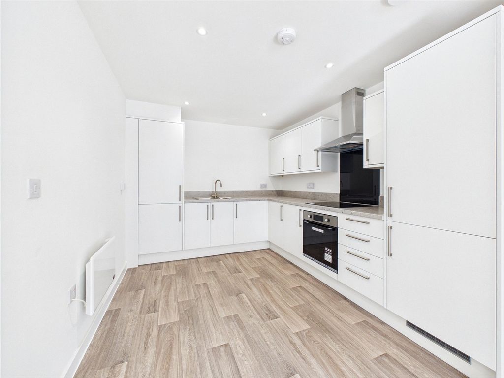 Property photo 2 of 11 Picture No. 02