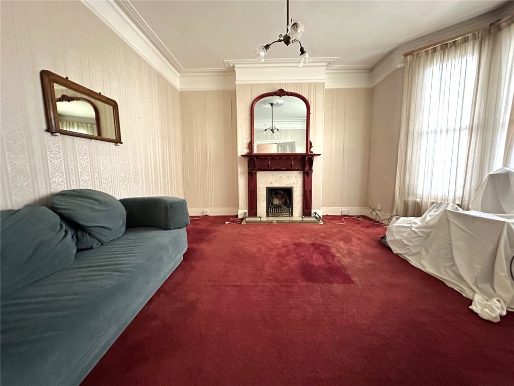 Property photo 2 of 15 Picture No. 06