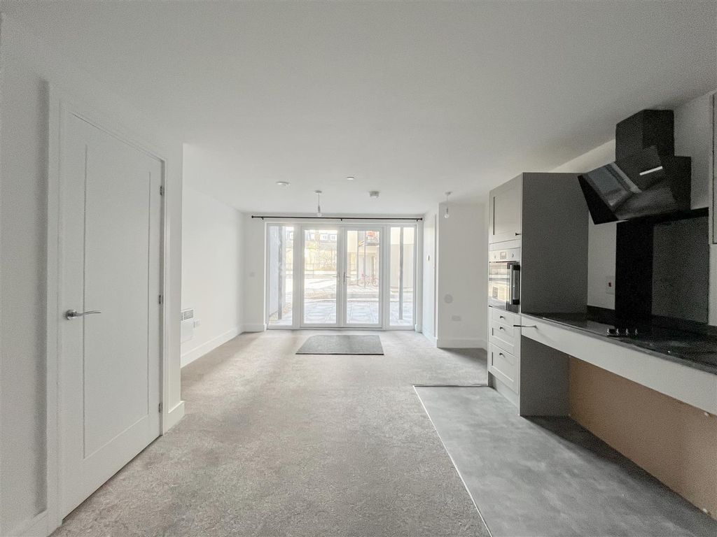 Property photo 2 of 10 2-Img_6982.Jpg