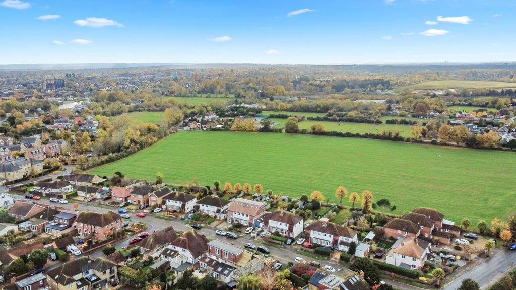 Property photo 1 of 25