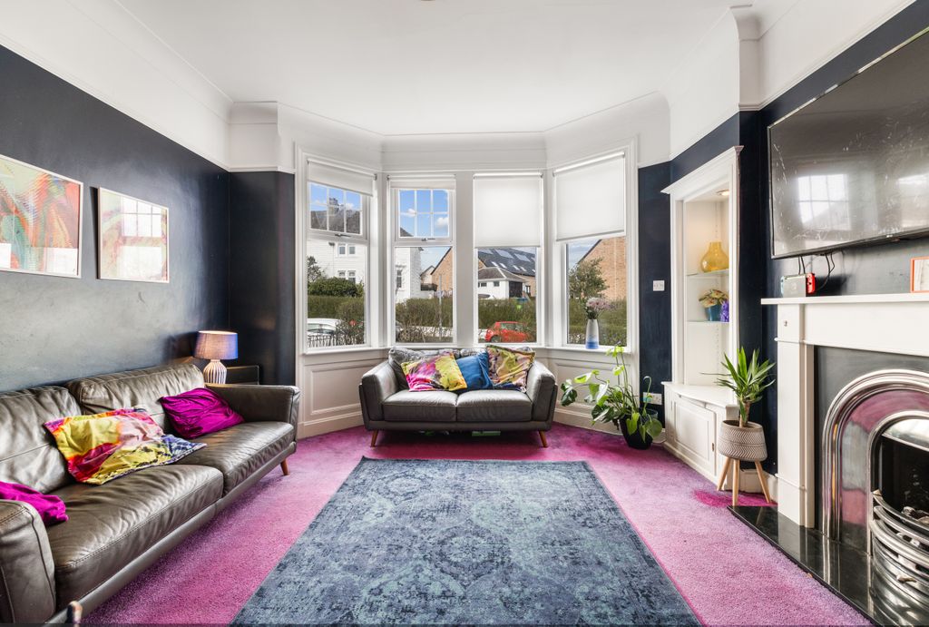 Property photo 2 of 34