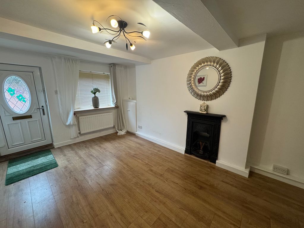 Property photo 3 of 14 Img_8374