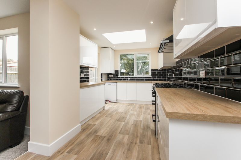 Additional image 4 of 6 bed detached house to rentOsborne Road, Winton BH9