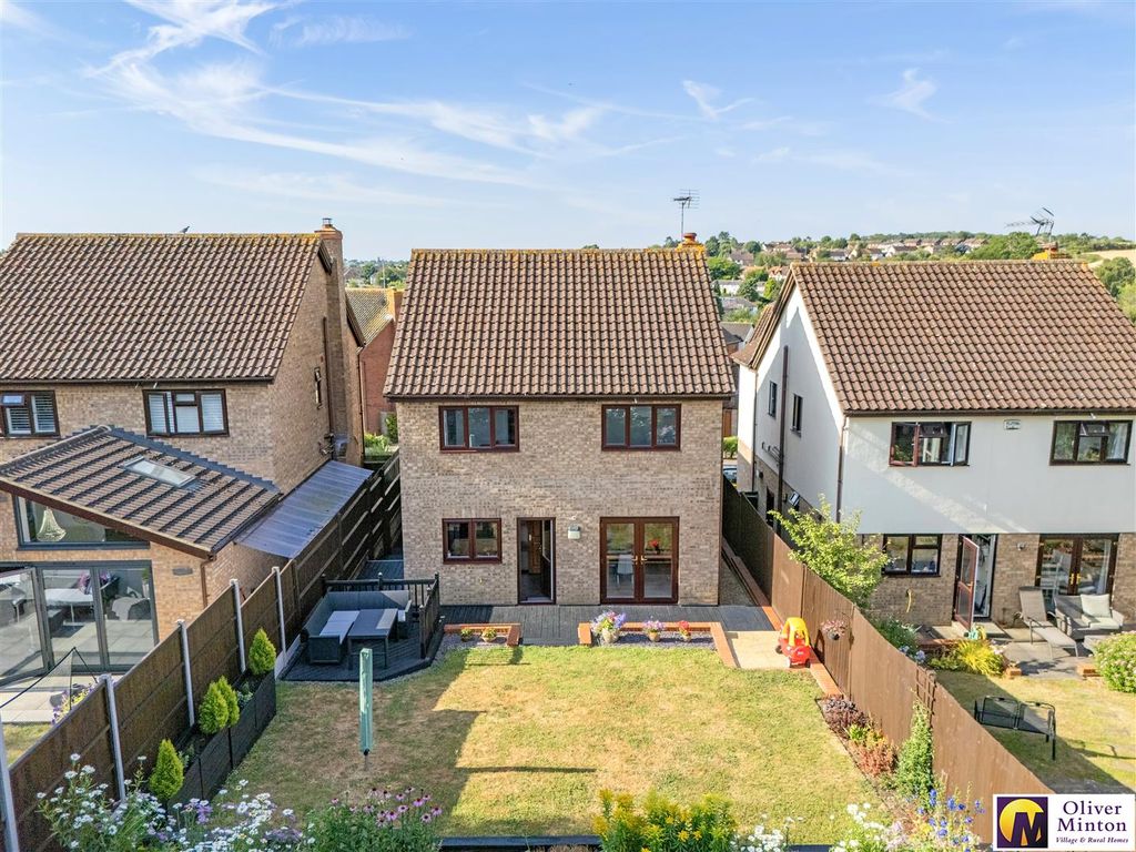 Property photo 2 of 30