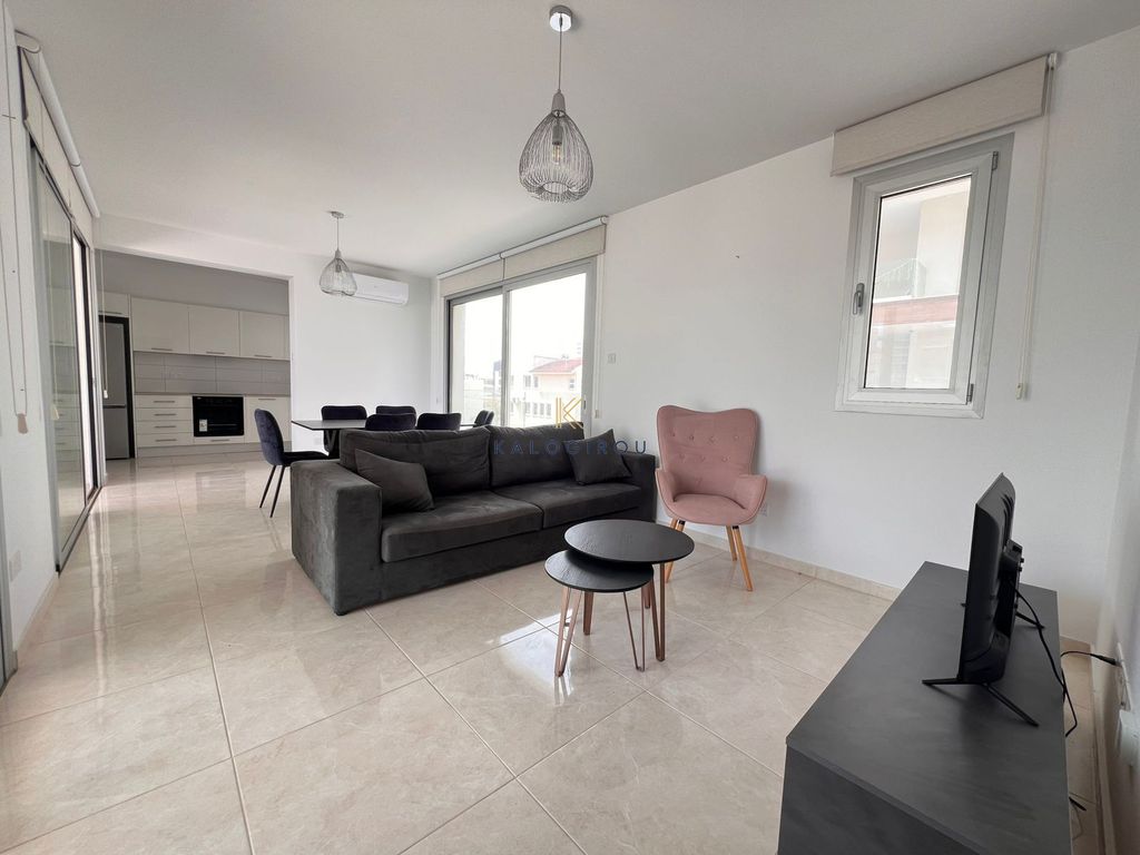 Property photo 3 of 25