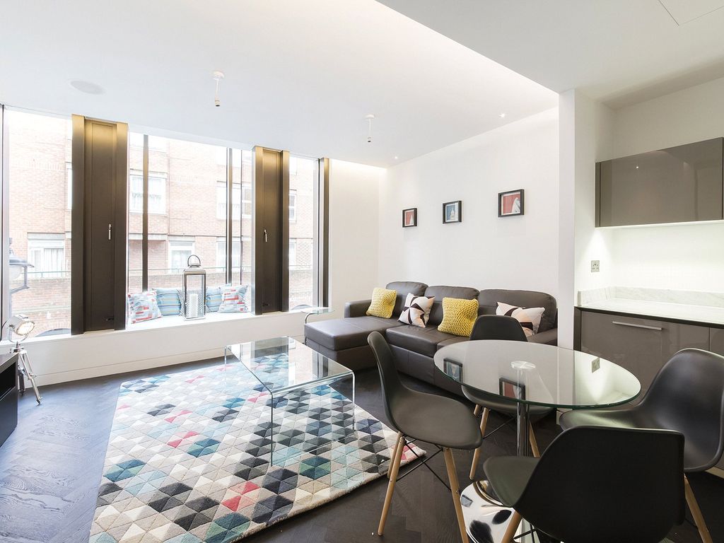 Property photo 1 of 8 Hop House