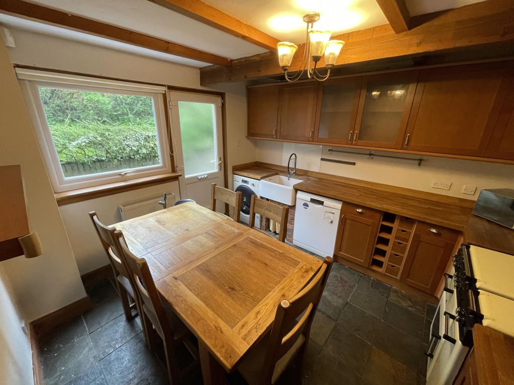 Property photo 3 of 12 Gallery