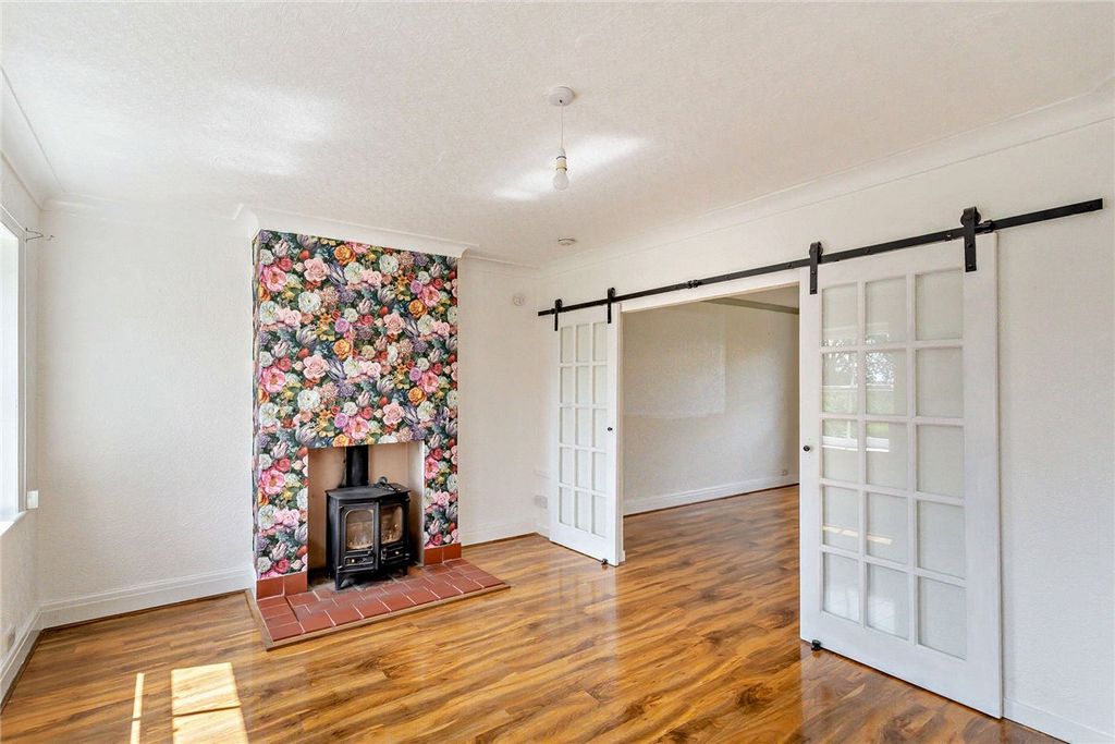 Property photo 2 of 13 Picture No. 03