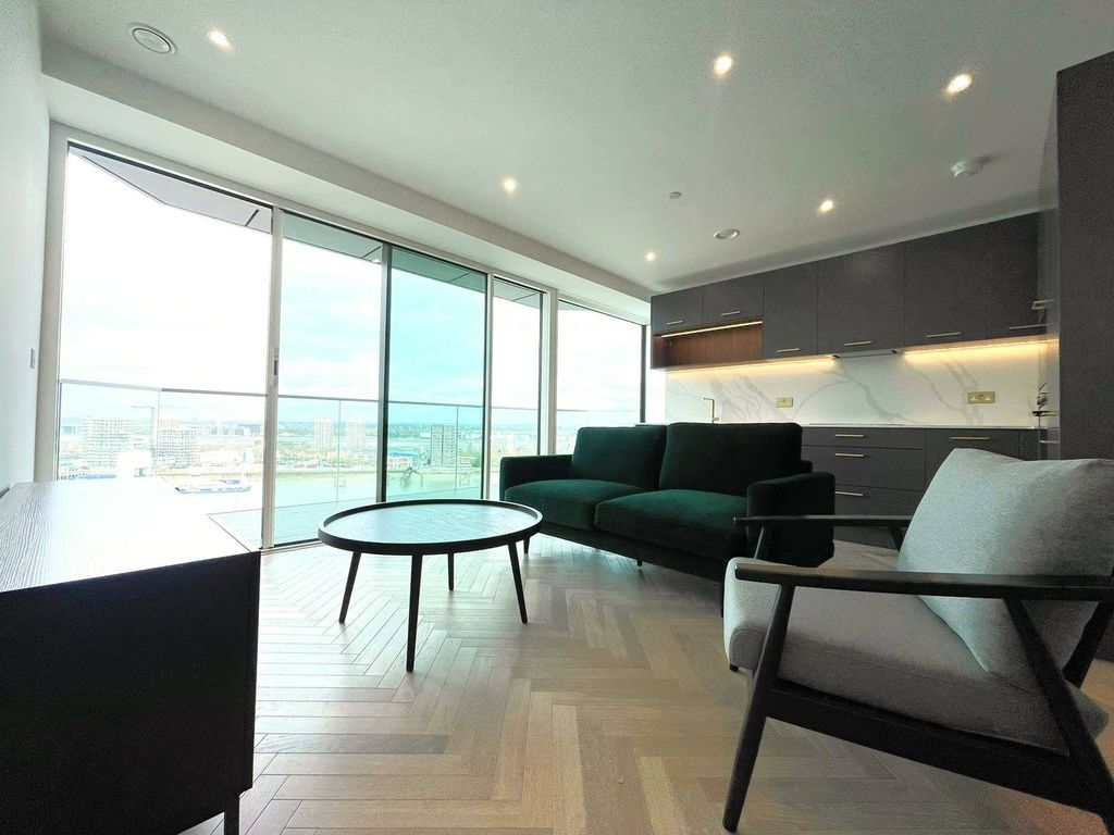 Property photo 2 of 14 Gallery