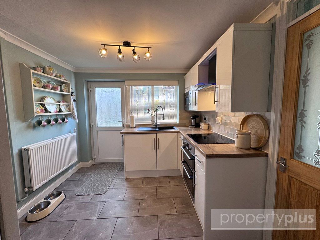 Property photo 3 of 16 Picture No. 08