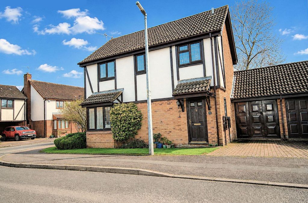 Property photo 1 of 25 47Frenchmansclose-H3.Jpg