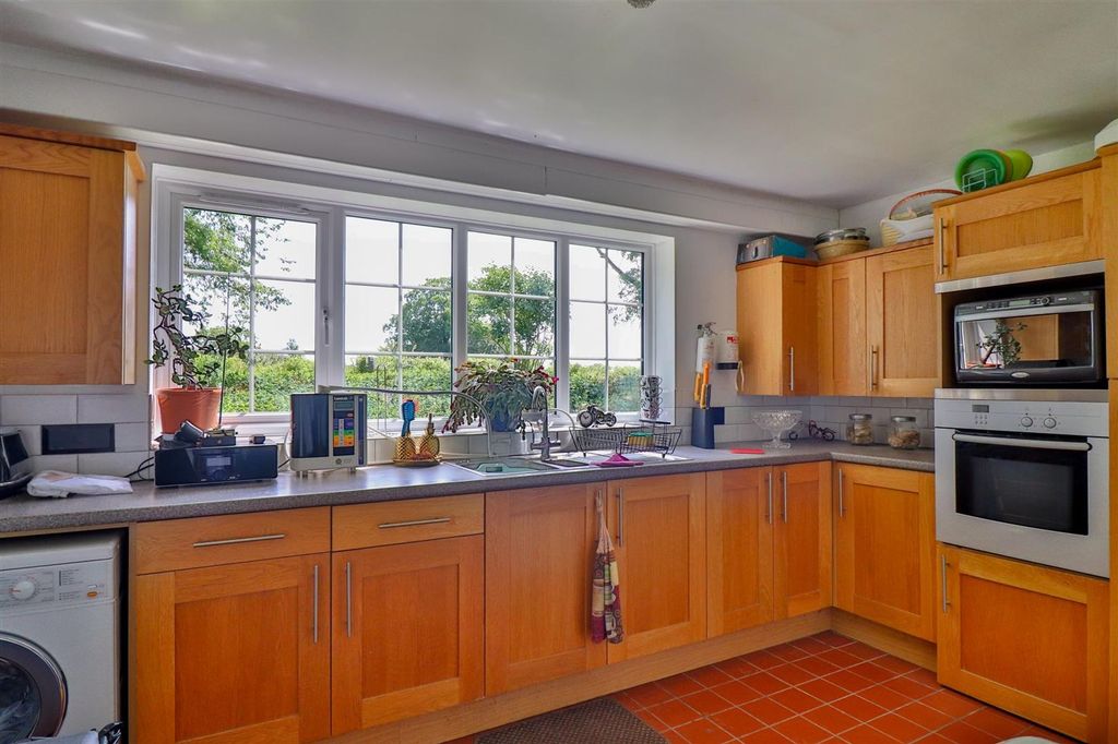 Property photo 2 of 24 Img_0420-2.Jpg