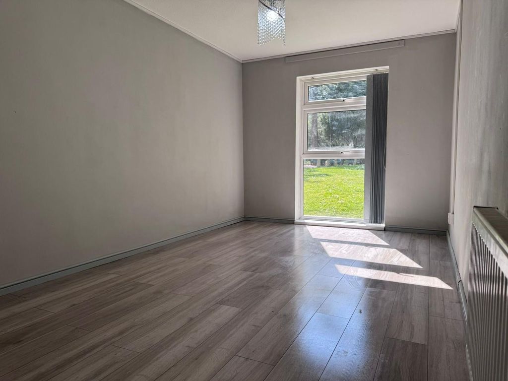 Property photo 2 of 11 2.Jpg