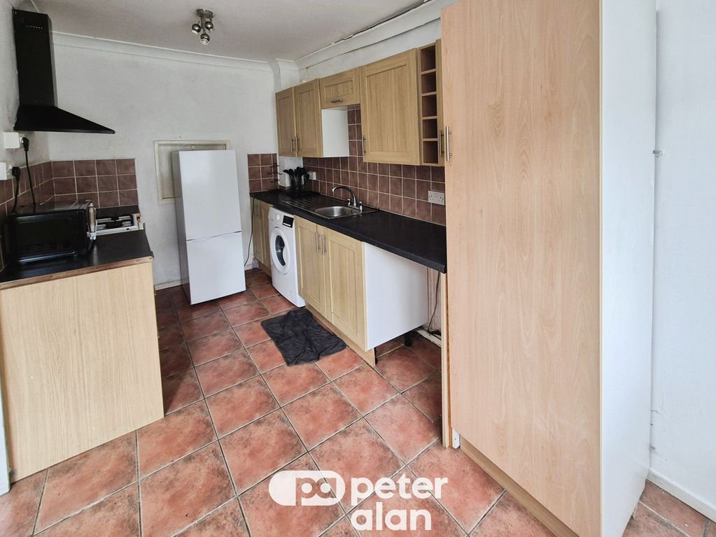 Property photo 2 of 9 Image
