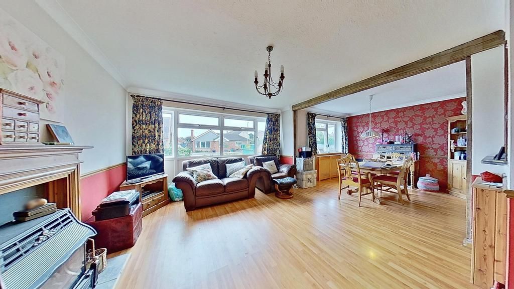 Property photo 3 of 15