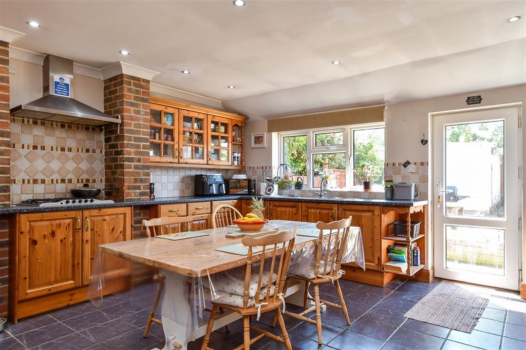 Property photo 1 of 14 Kitchen