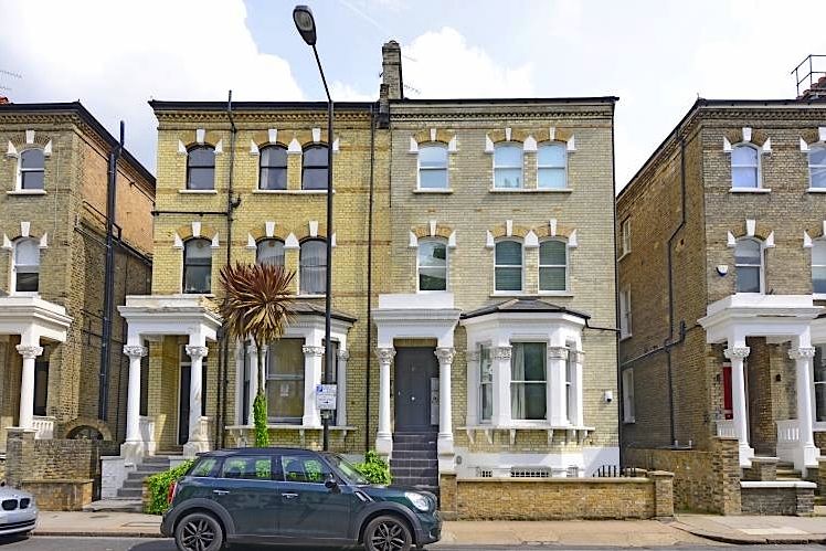 Property photo 1 of 6 Edith Road