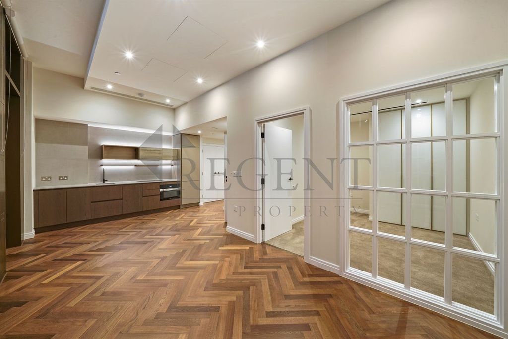 Property photo 3 of 12 Open Plan