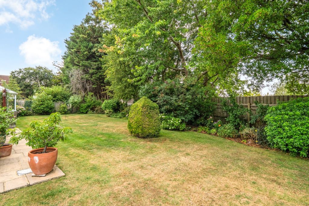 Property photo 3 of 24 Picture No. 34