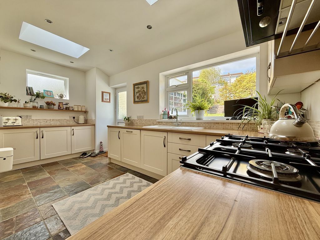 Property photo 3 of 40 Photo 3