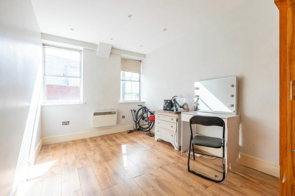 Property photo 2 of 5 Image