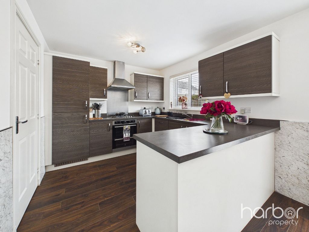 Property photo 3 of 15 5056327