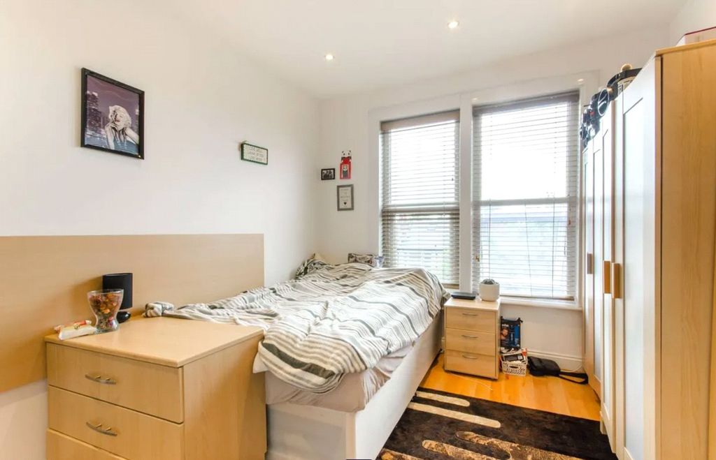 Property photo 3 of 5 Picture No. 07