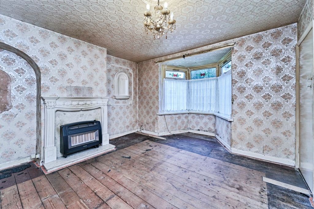 Property photo 2 of 16