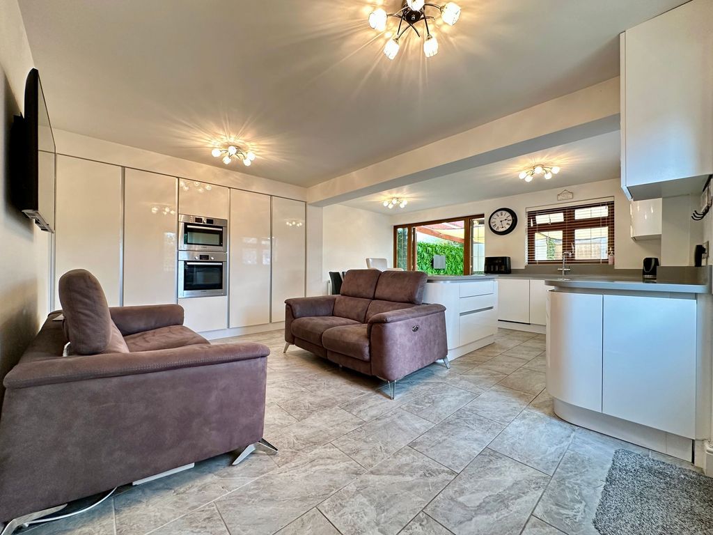 Property photo 1 of 25 Kitchen/Family Room