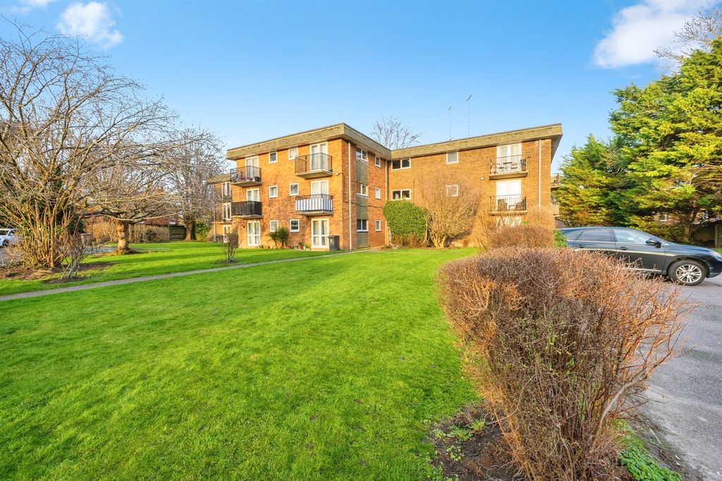 Property photo 1 of 14