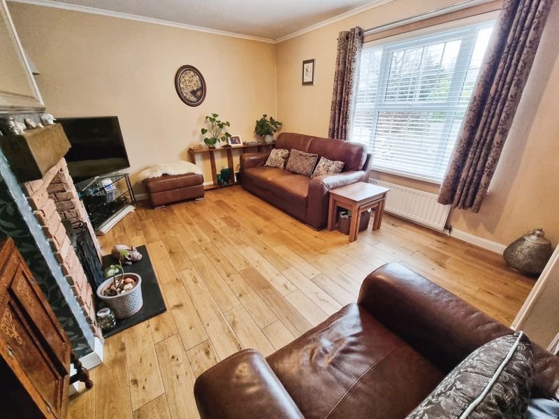 Property photo 3 of 11 Photo 7