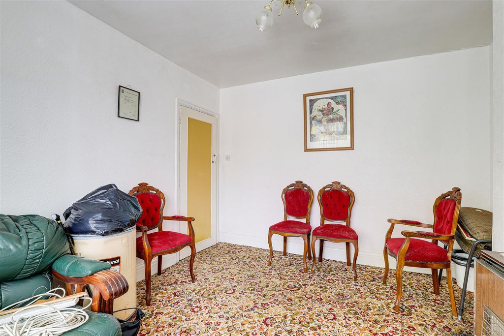 Property photo 3 of 20 Img_1868-Img_1872.Jpg